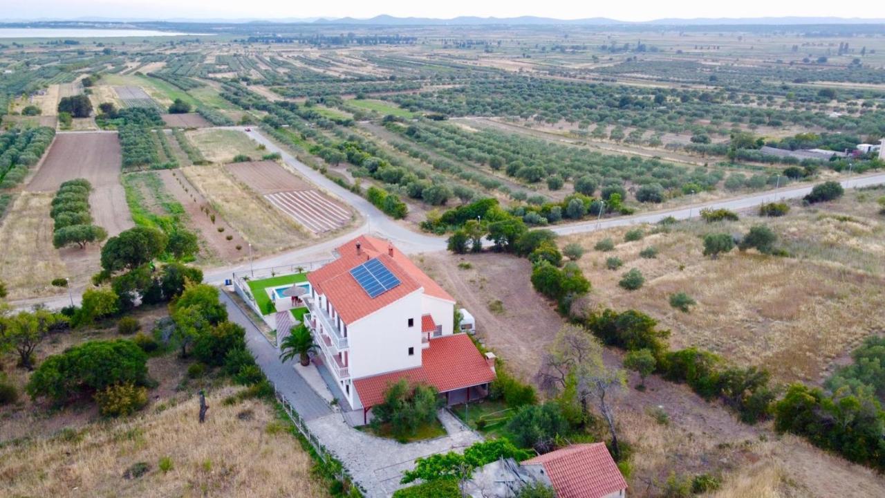 Apartmani Viktorija Vrana  Εξωτερικό φωτογραφία