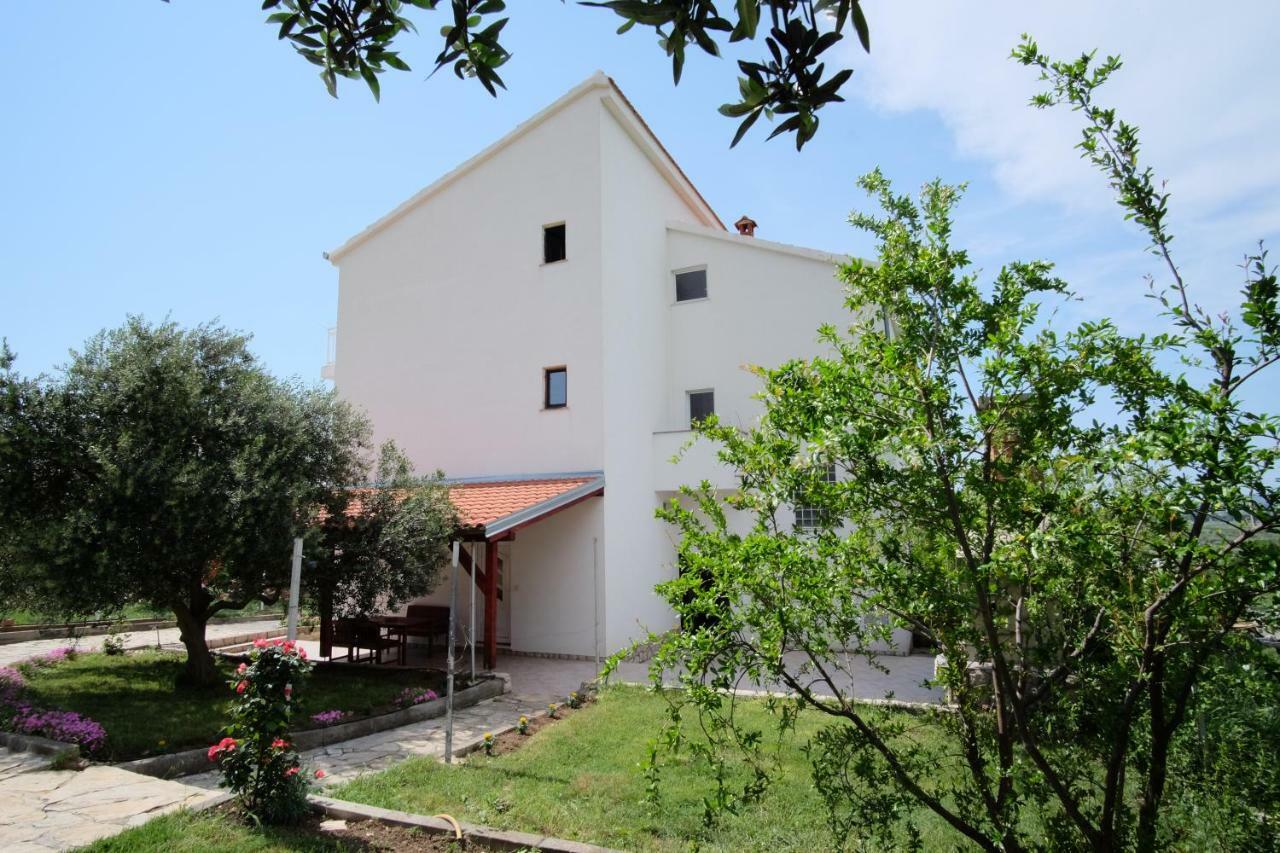Apartmani Viktorija Vrana  Εξωτερικό φωτογραφία